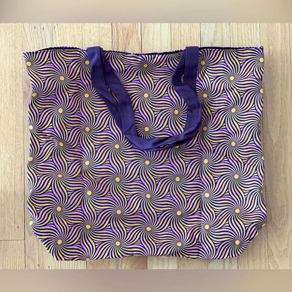 Nespresso Tote Bag Reversible Festive 2025 Limited Edition NWT
